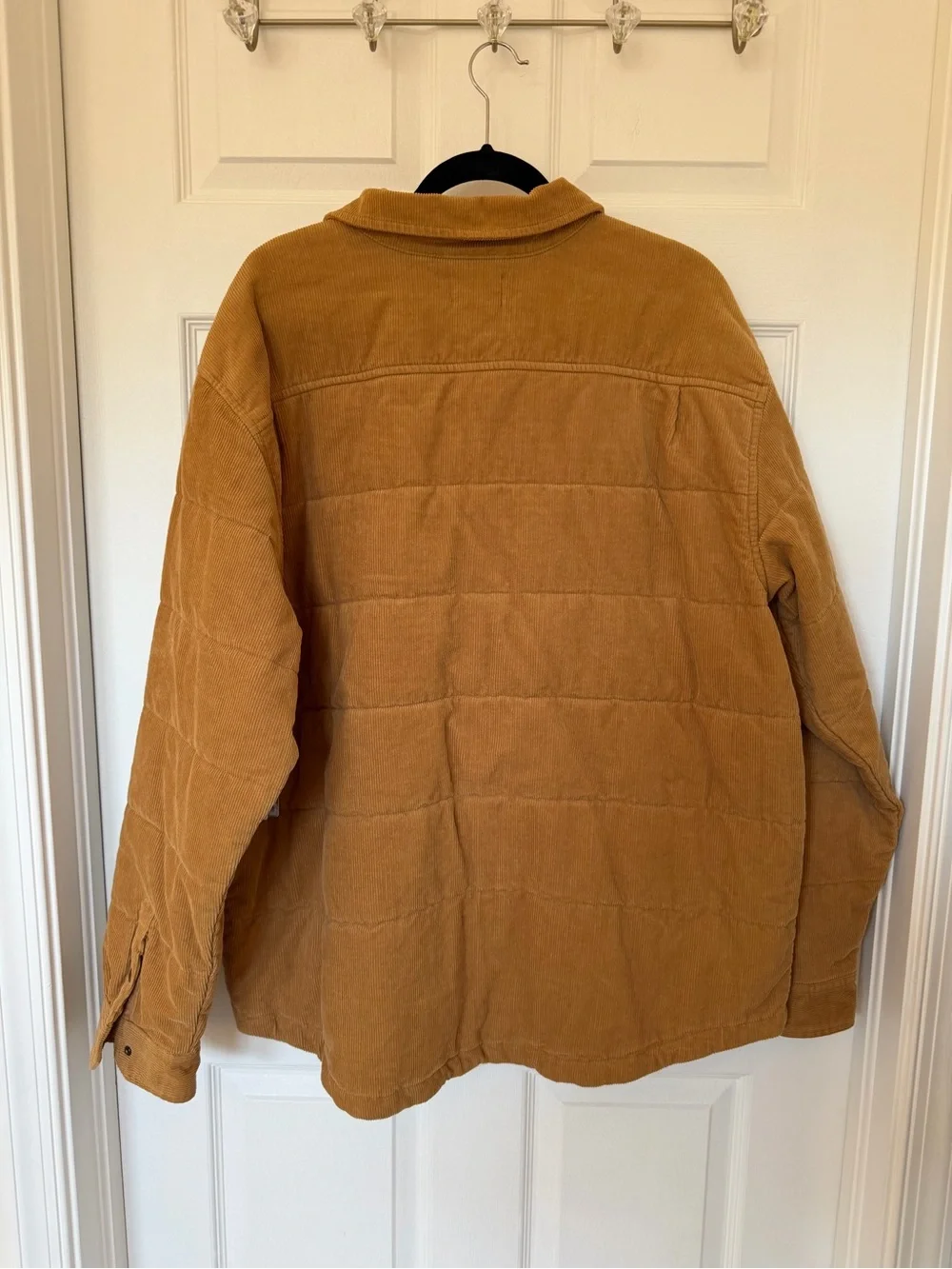 Hurley Men's Whaletale Corduroy Quilted Jacket in Caramel